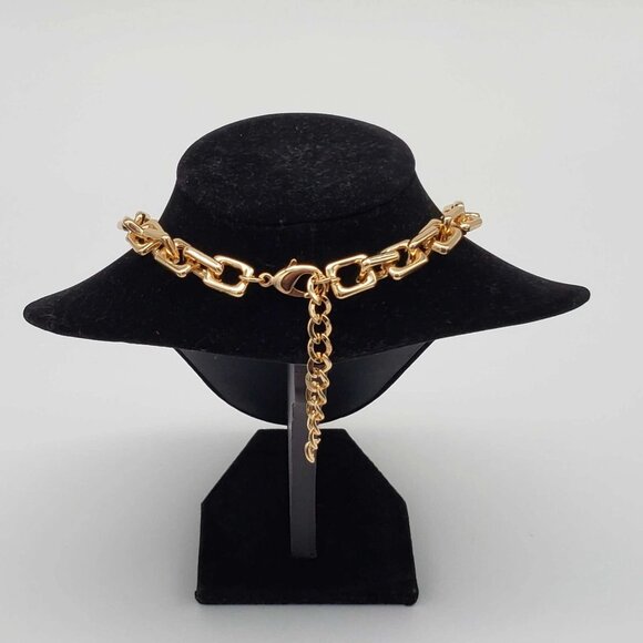 Authentic Louis Vuitton Lock & Key with Unbranded Gold Plated Chain Necklace - Picture 3 of 7